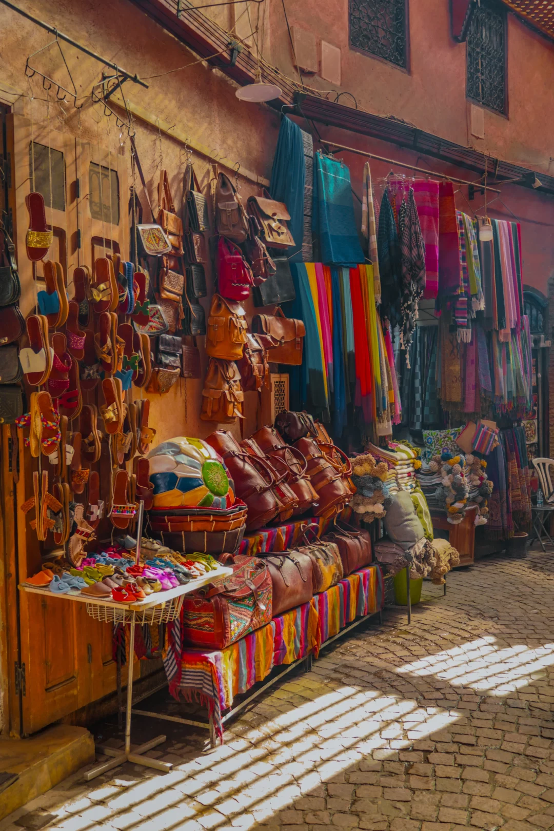 Secret Souks and Hidden Riads in Marrakech – A Traveler’s Story & Insider Tips